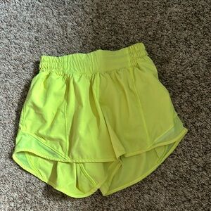 Lululemon hotty hot shorts size 0